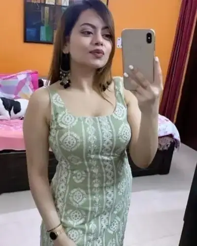 Call Girl in Himatnagar